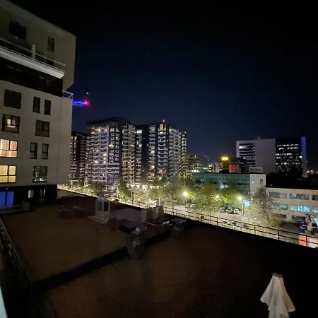 Hotel Good Location Near Promenada Mall 5*