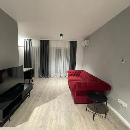 فندق Good Location Near Promenada Mall